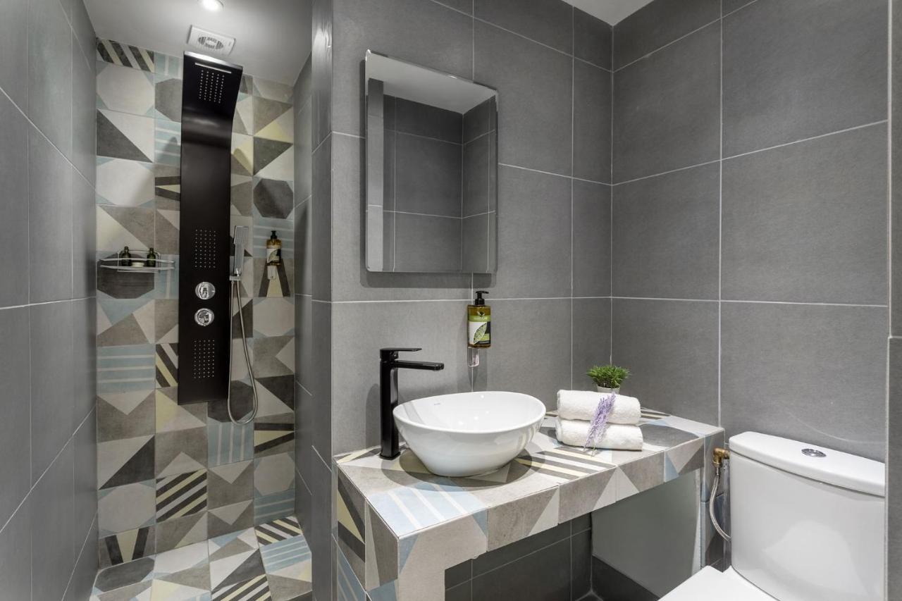 Supreme Luxury Suites By Athens Stay Ngoại thất bức ảnh